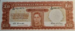 10 pound note R58 Coombs & Wilson